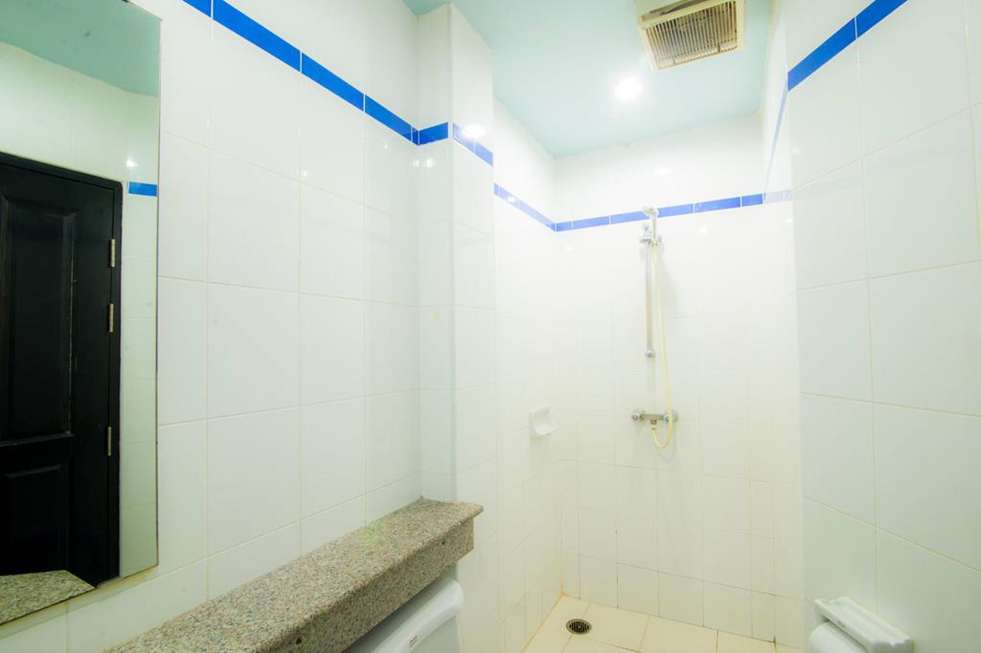 De Apartment Pattaya Buitenkant foto